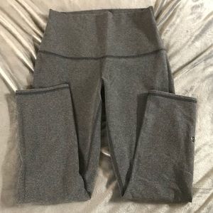 Lululemon cropped leggings